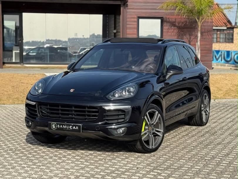 Porsche Cayenne S E-Hybrid