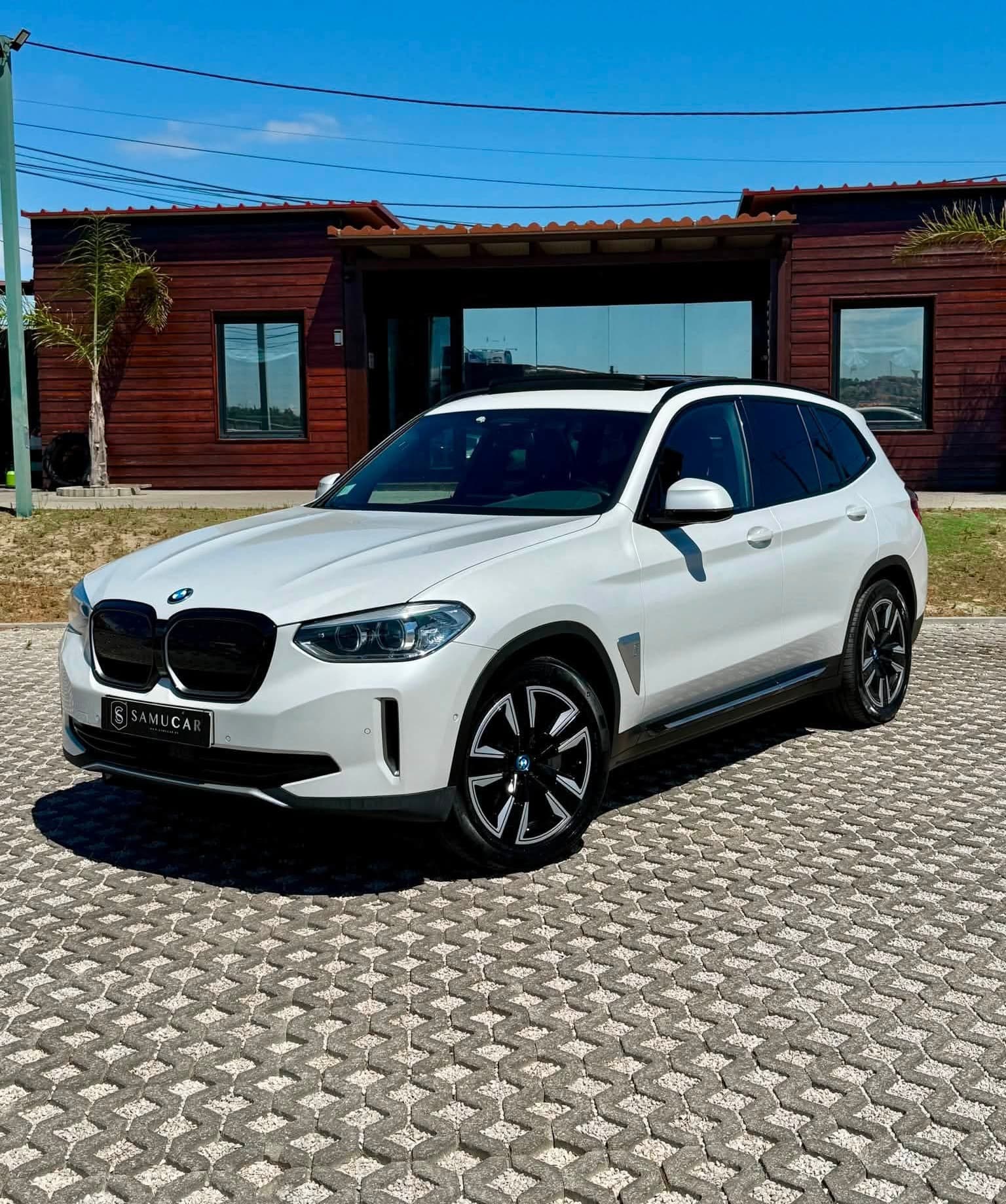 BMW IX3 Inspiring