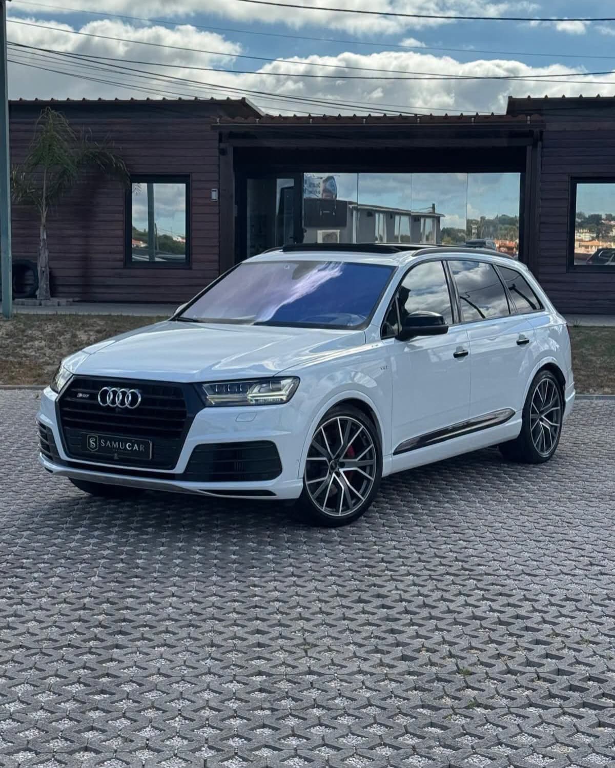Audi SQ7 7 lugares